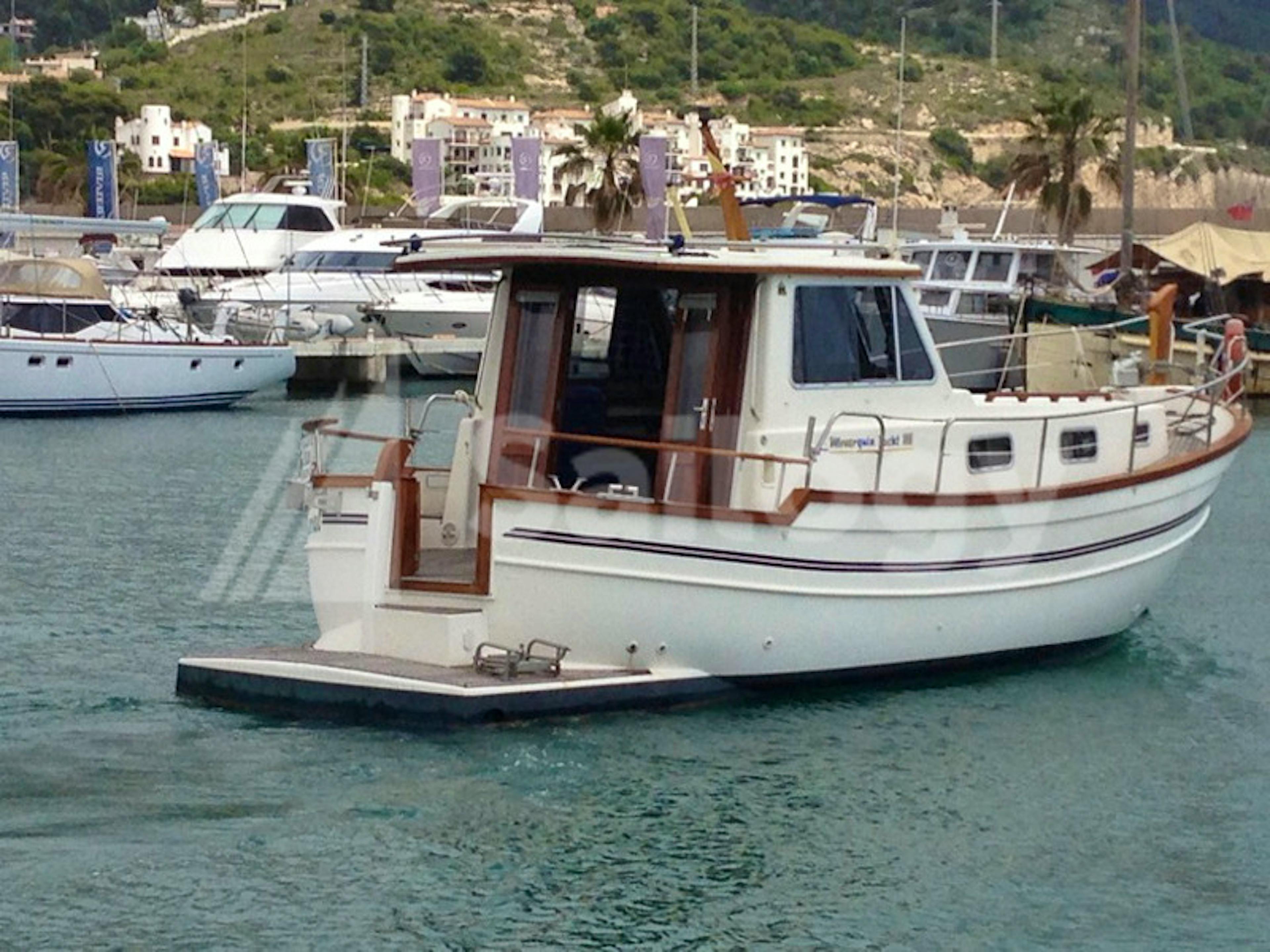 Menorquina Yacht 100