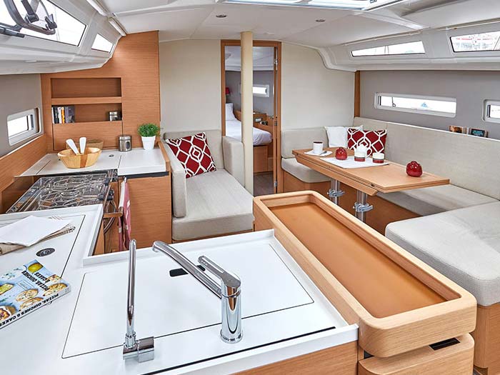 Charter Sailing boat Jeanneau Sun Odyssey 410 in Lefkas, Lefkas Area Master Yachting