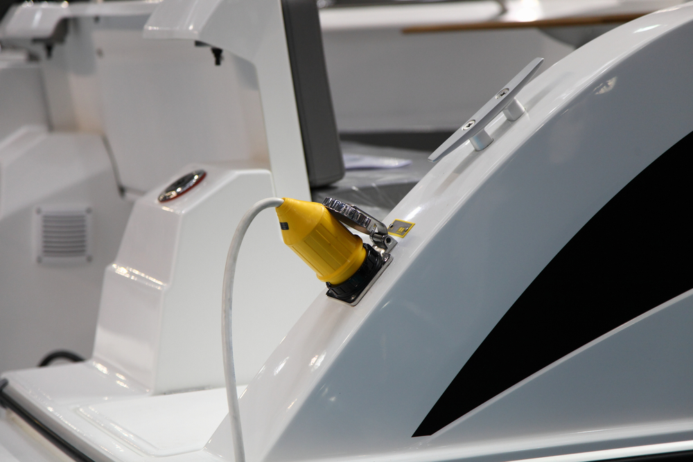 How does electricity work on boats?How does electricity work on boats