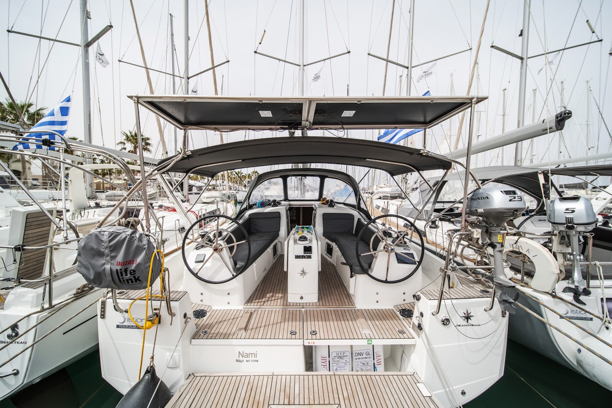 Charter Sailing boat Jeanneau Sun Odyssey 410 in Kos Marina, Kos | Sailogy