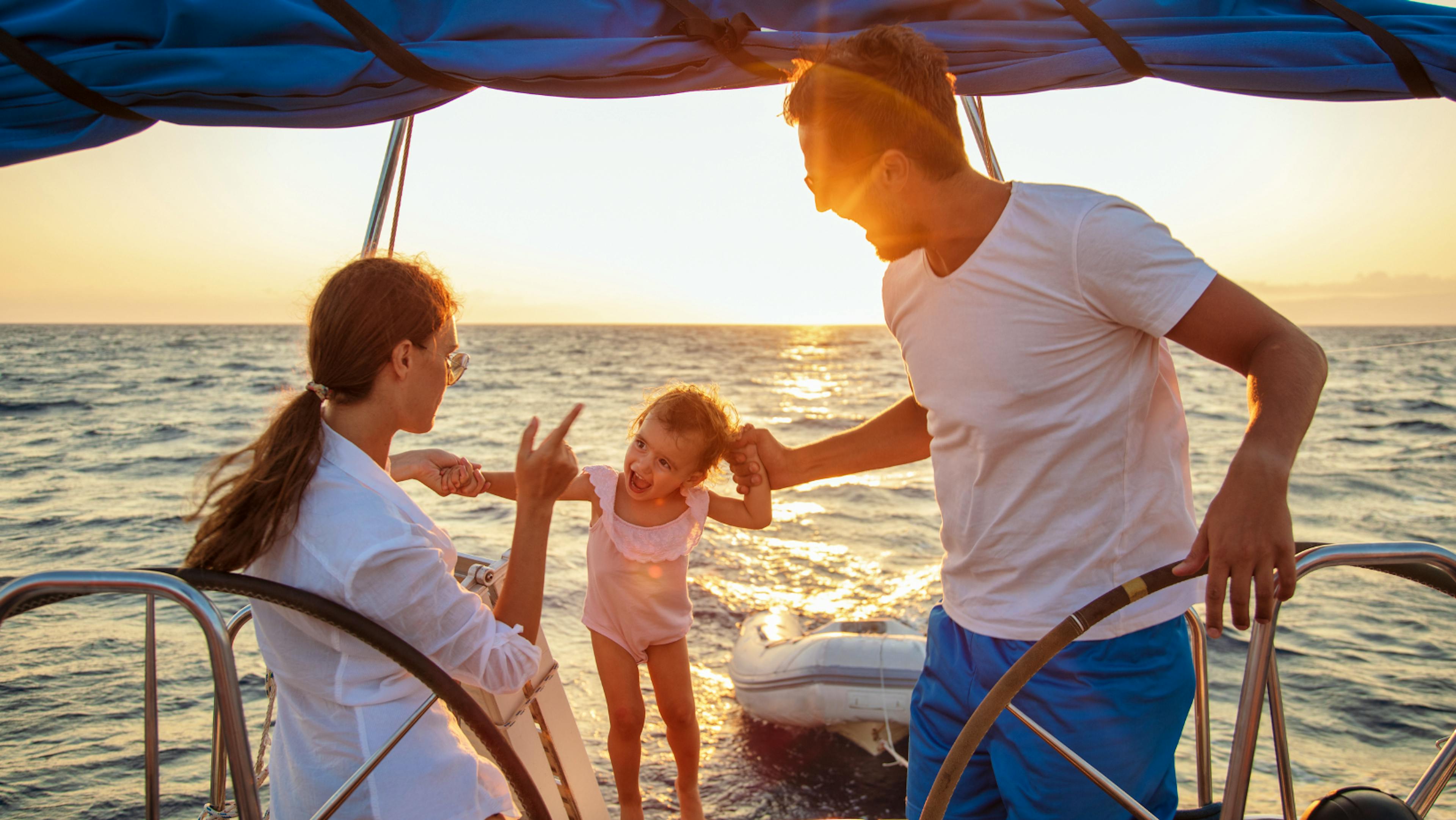 Sailing with children: a useful guide