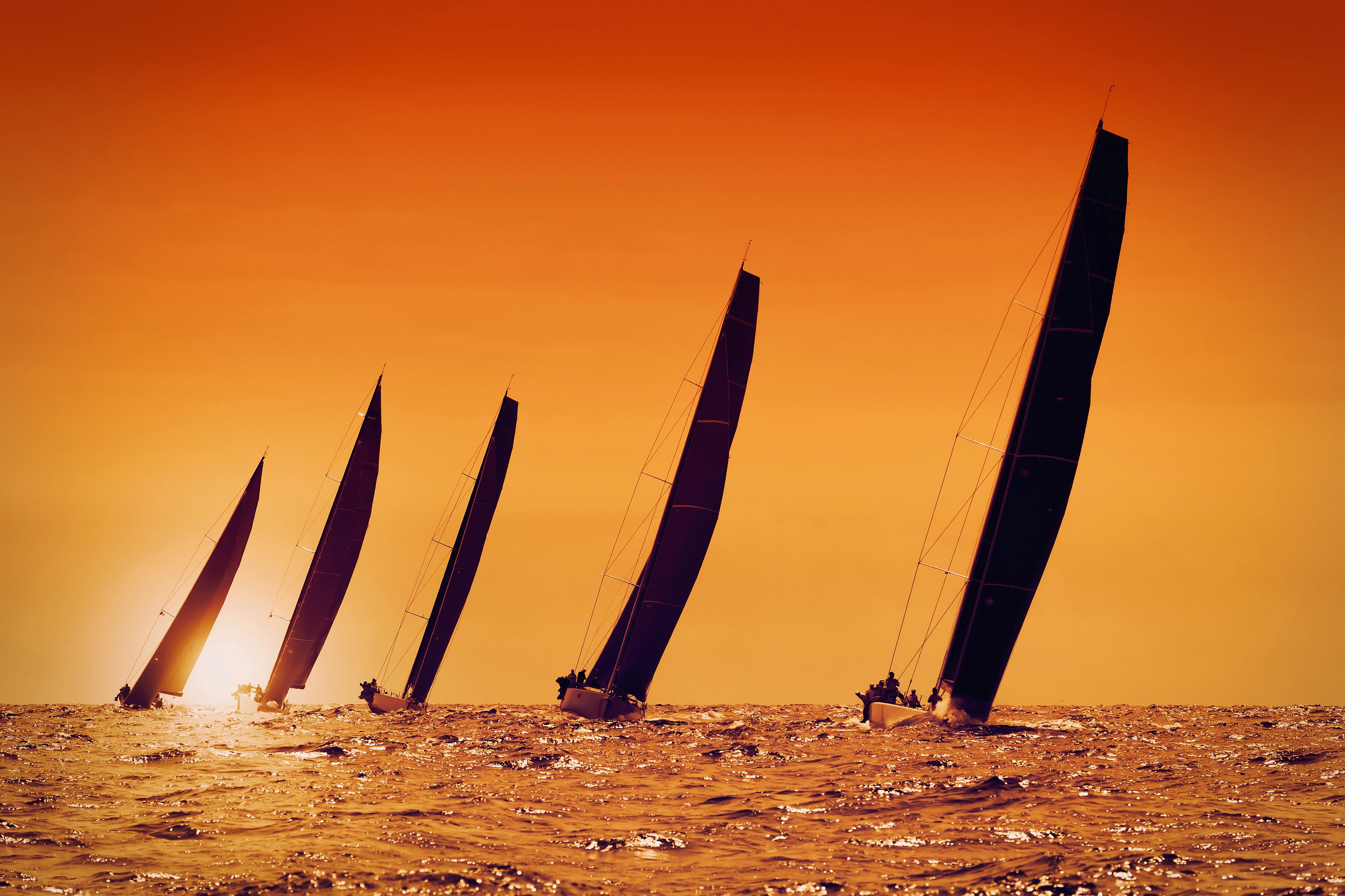 Segeln - Regattahighlights 25/26: Interessantes und viel Spannung rund um die Welt!