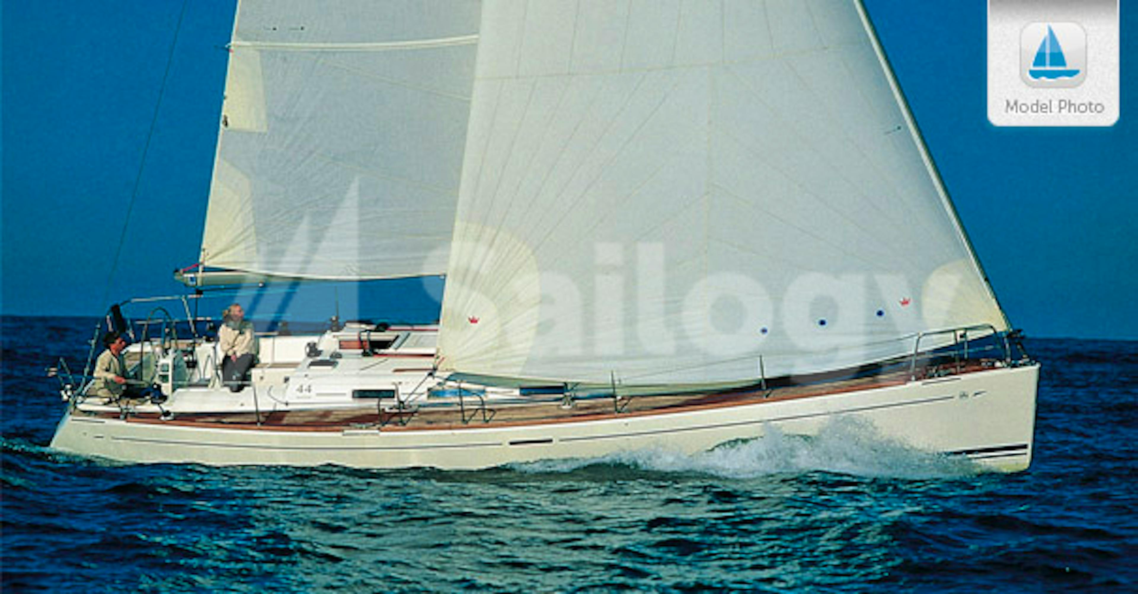 Dufour 44 old generation